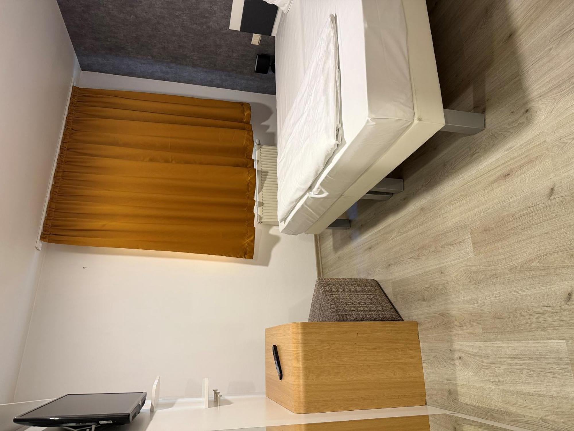 Hotel Eurocity Брухкёбель Экстерьер фото