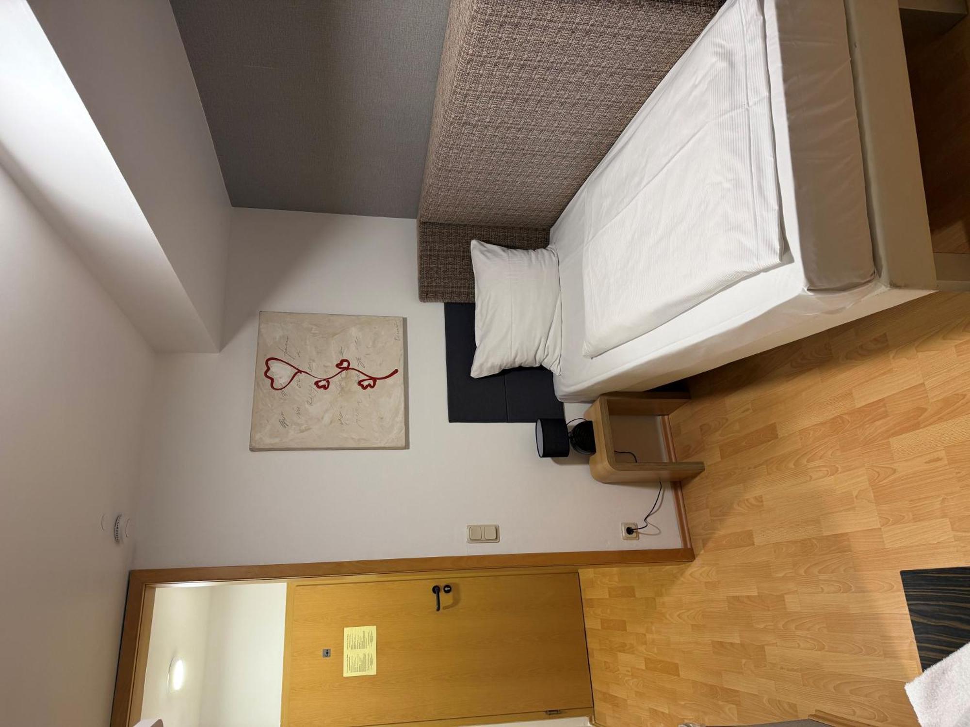 Hotel Eurocity Брухкёбель Экстерьер фото