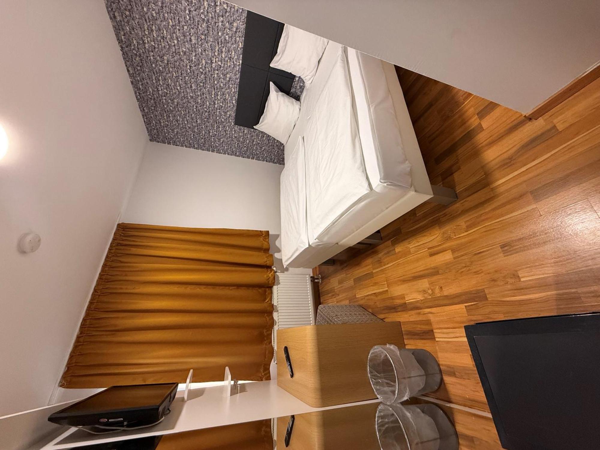 Hotel Eurocity Брухкёбель Экстерьер фото