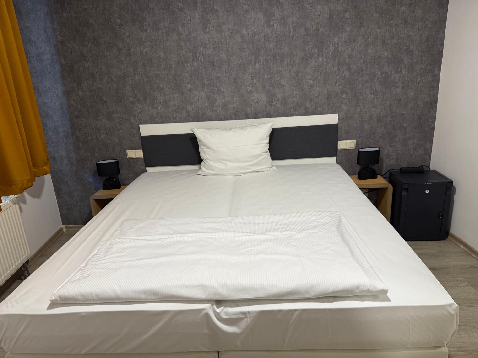 Hotel Eurocity Брухкёбель Экстерьер фото
